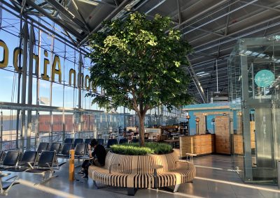 Sitzgelegnheit am Flughafen Köln/Bonn